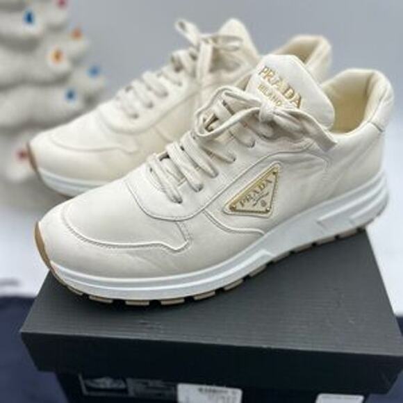 Men's Prada triangle logo leather sneakers size 8 fits 9 US made in Italy - Picture 6 of 12